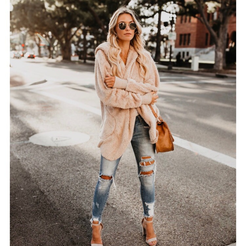 SMALL Plush Cozy Tan Open Front Hooded Cardi - Picture 7 of 8